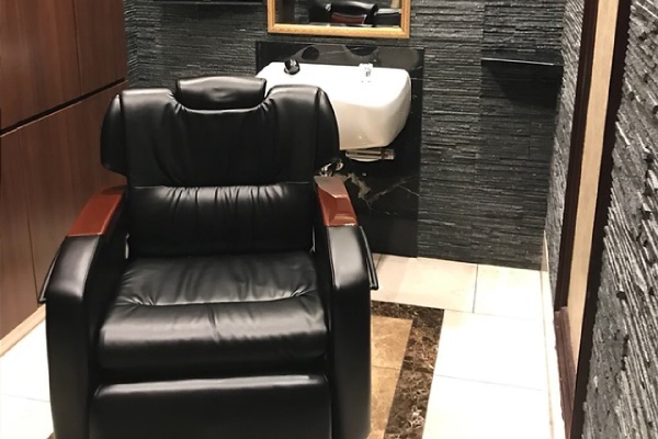 PREMIUM BARBER 目黒